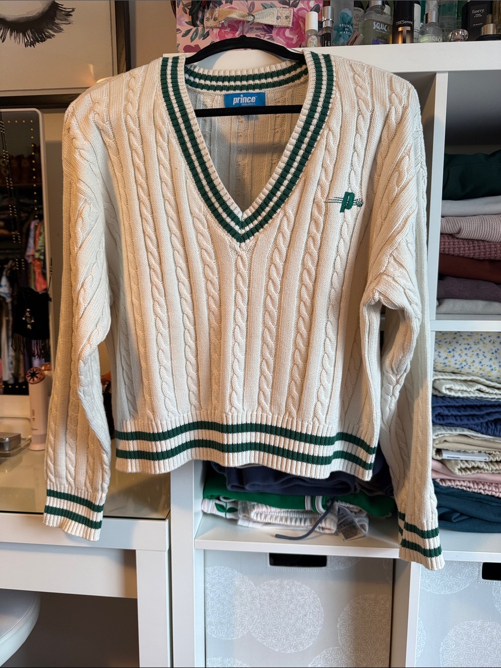 Prince Women's Cable Knit V-Neck Sweater in Cream w Green Trim Size Large NWOT